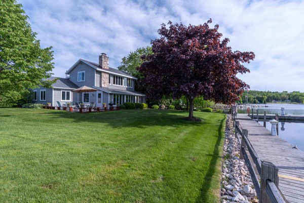 Harbor View Picture 2, Private Porch with Water Views Overlooking South Harbor Marina and Niagara Escarpment. Click for more details.